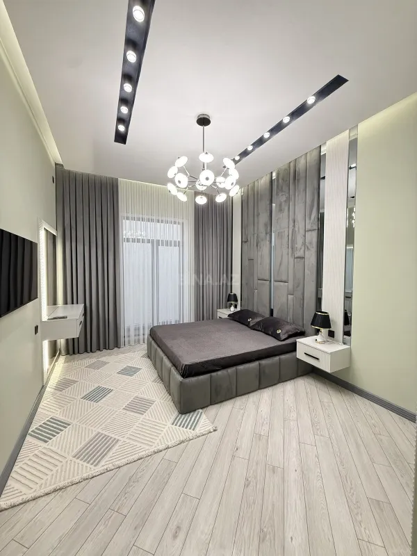 Satılır 5 otaqlı həyət evi 170 m²