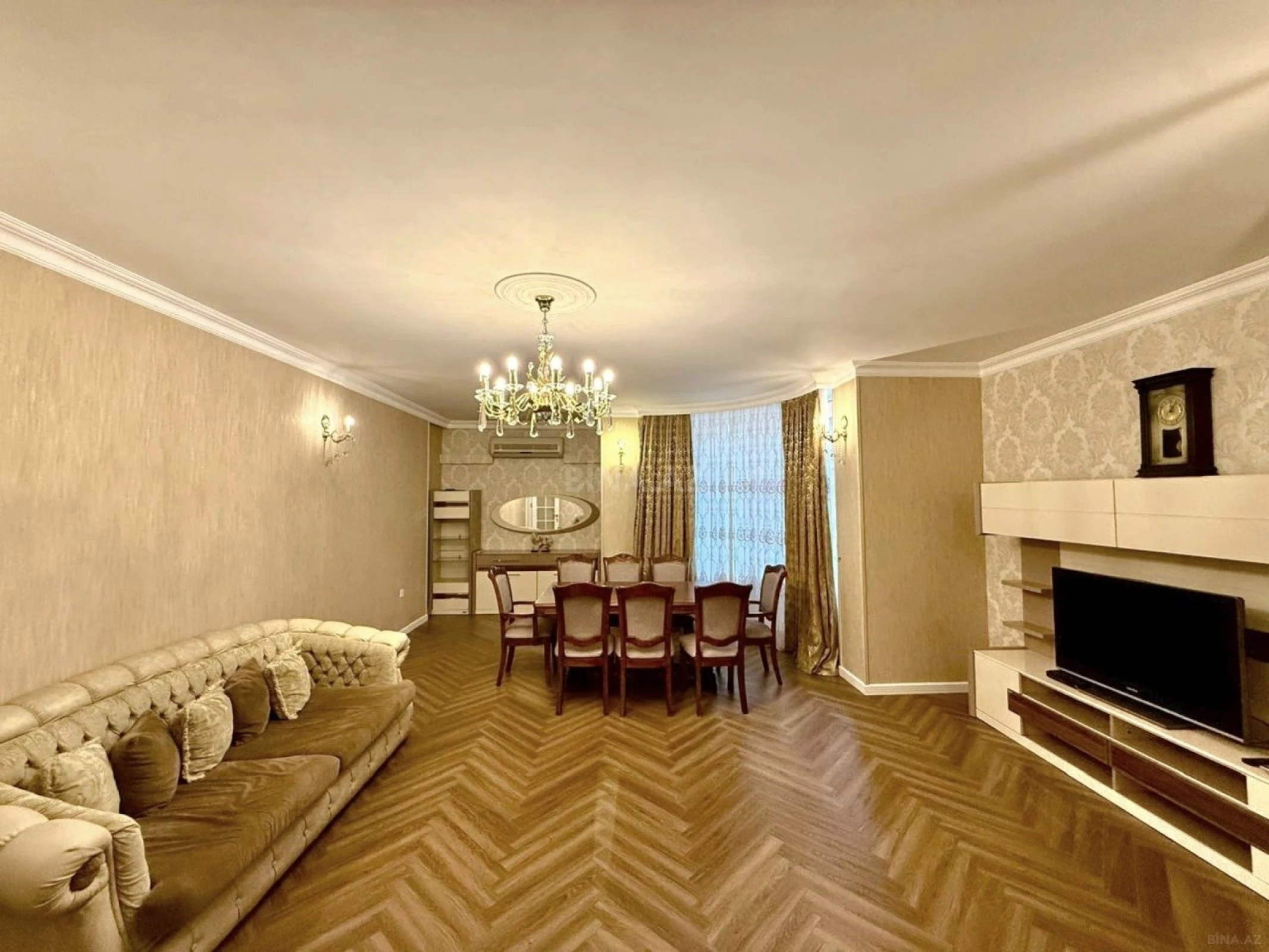 Satılır 3 otaqlı mənzil 123 m²