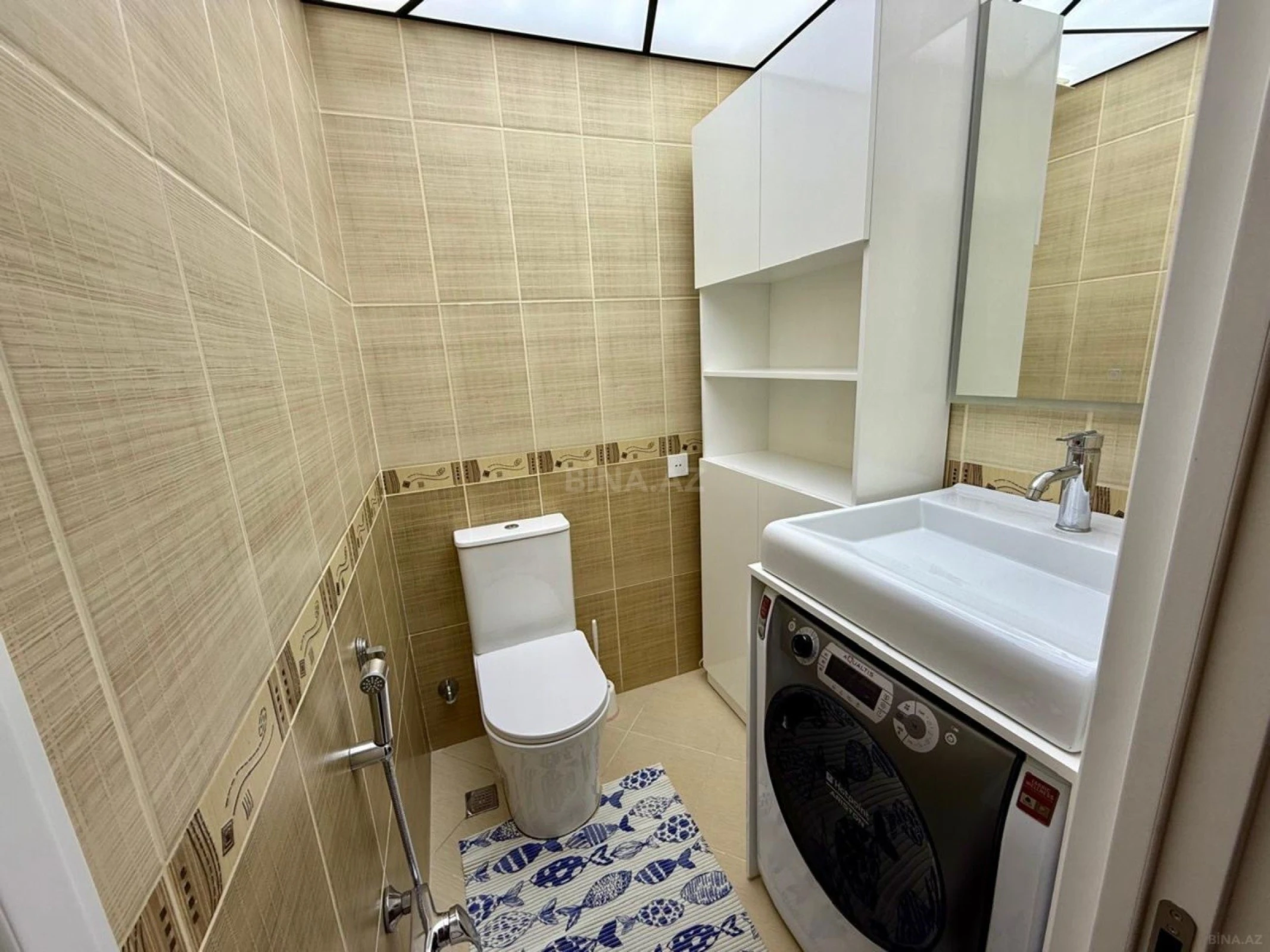 Satılır 3 otaqlı mənzil 123 m²