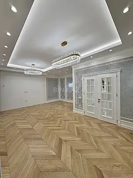 Satılır 4 otaqlı mənzil 180 m²