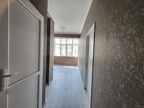 Satılır 2 otaqlı mənzil 35 m²