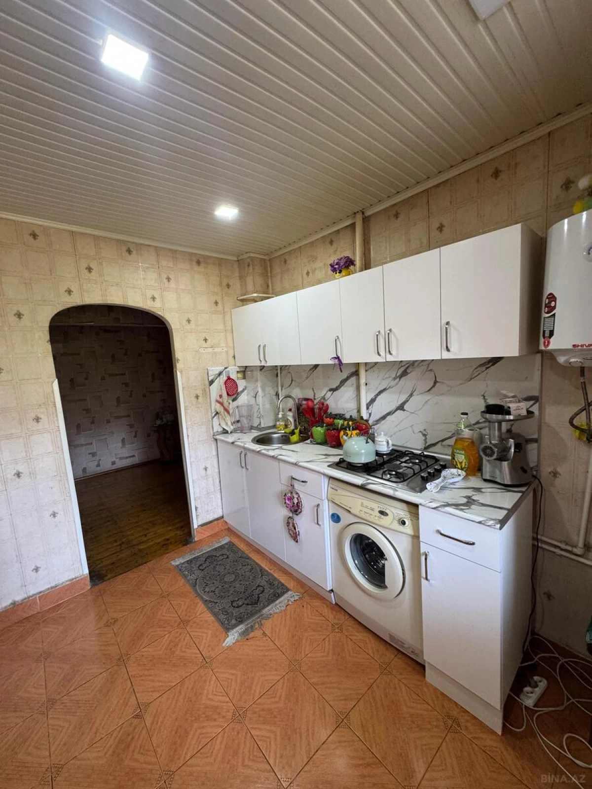 Satılır 5 otaqlı mənzil 110 m²