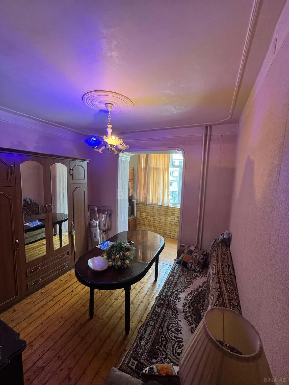 Satılır 5 otaqlı mənzil 110 m²