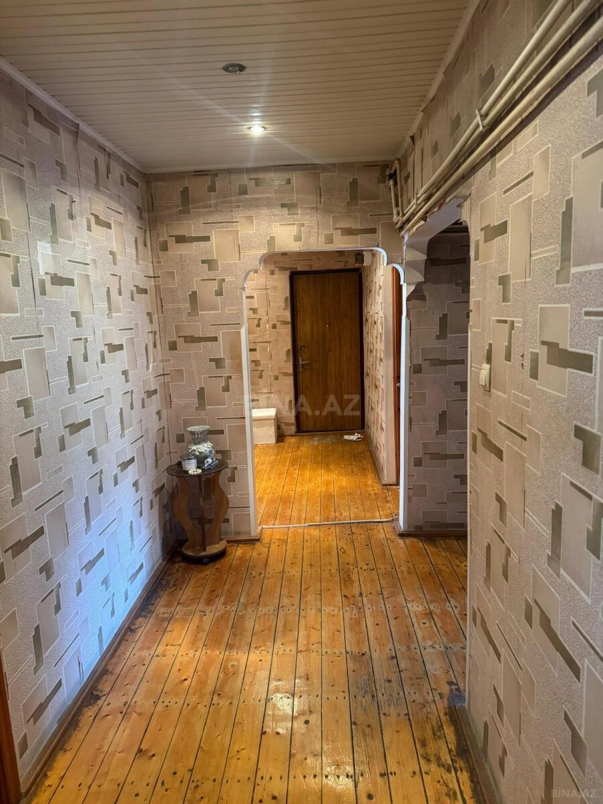 Satılır 5 otaqlı mənzil 110 m²