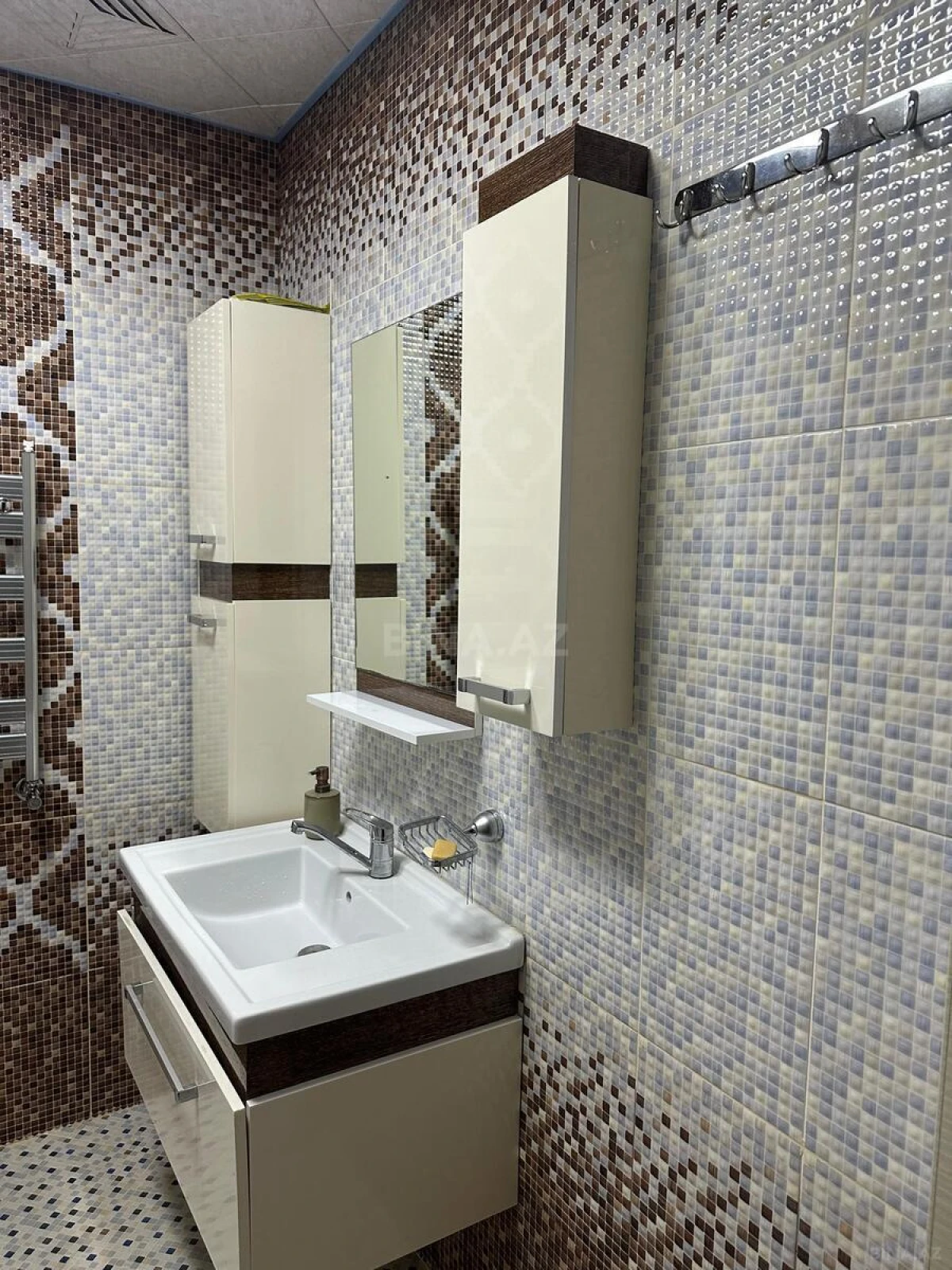Satılır 3 otaqlı mənzil 65 m²