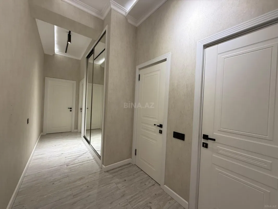 Satılır 3 otaqlı mənzil 95 m²