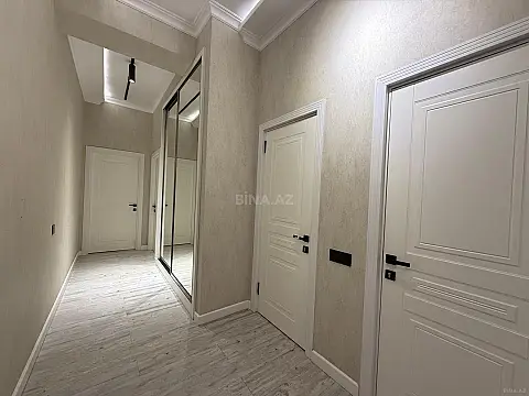 Satılır 3 otaqlı mənzil 95 m²
