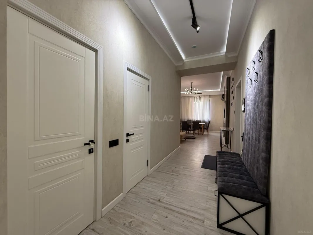 Satılır 3 otaqlı mənzil 95 m²
