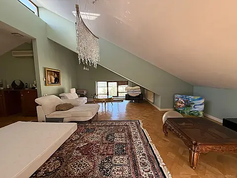 Kirayə verilir 5 otaqlı həyət evi 450 m²