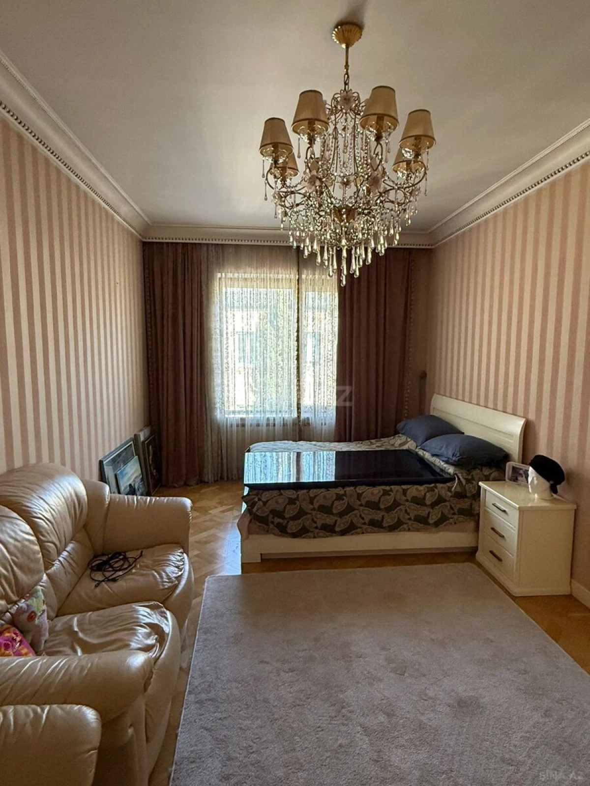 Kirayə verilir 5 otaqlı həyət evi 450 m²