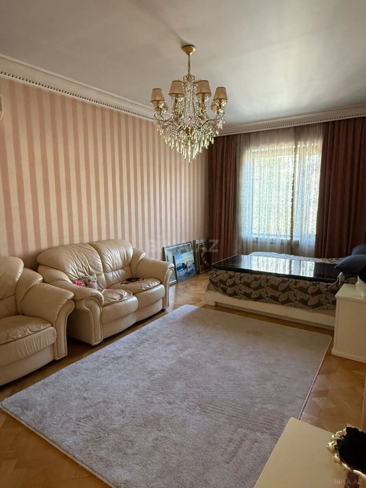 Kirayə verilir 5 otaqlı həyət evi 450 m²