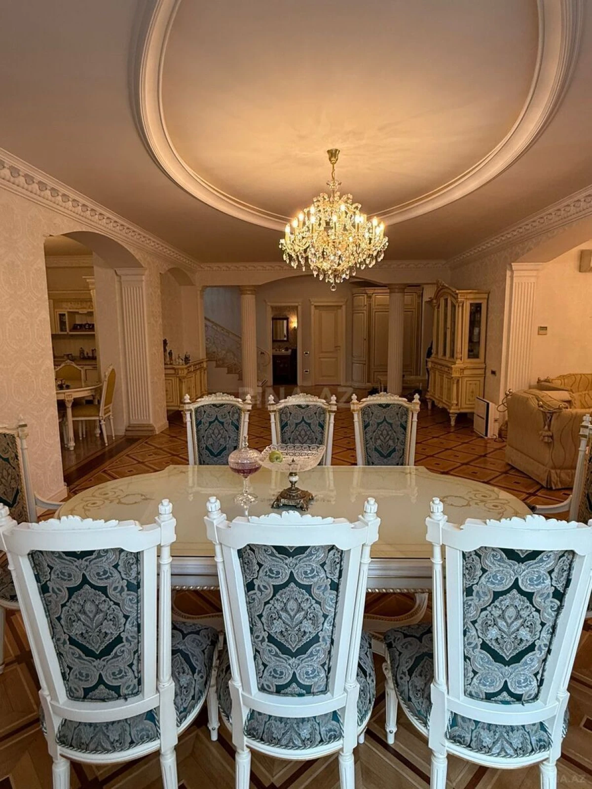 Kirayə verilir 5 otaqlı həyət evi 450 m²