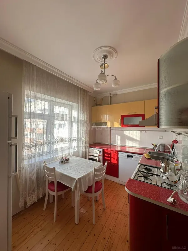 Satılır 2 otaqlı mənzil 53 m²