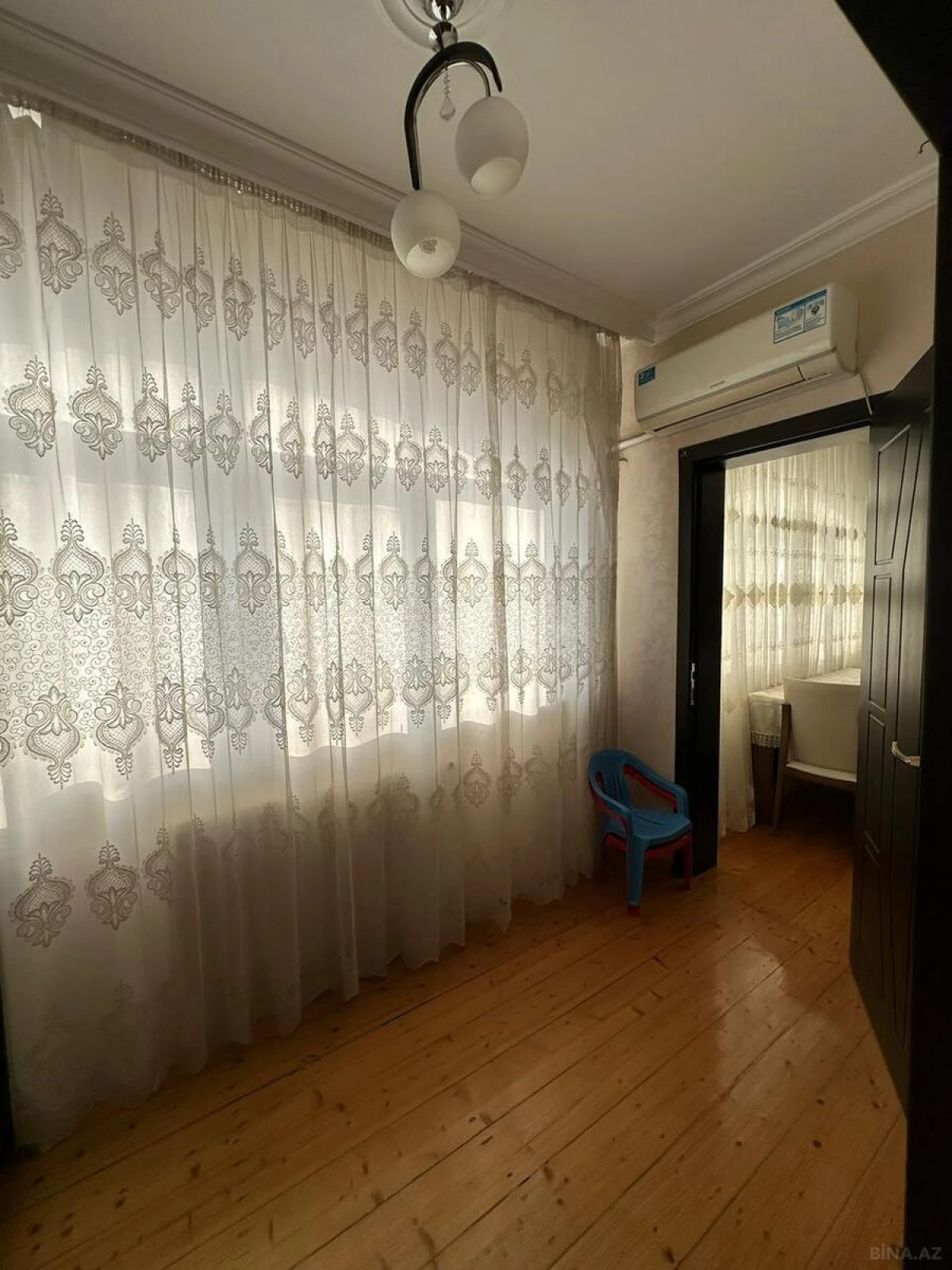 Satılır 2 otaqlı mənzil 53 m²