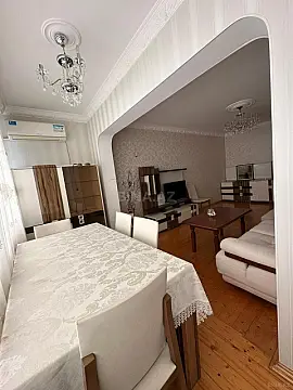 Satılır 2 otaqlı mənzil 53 m²