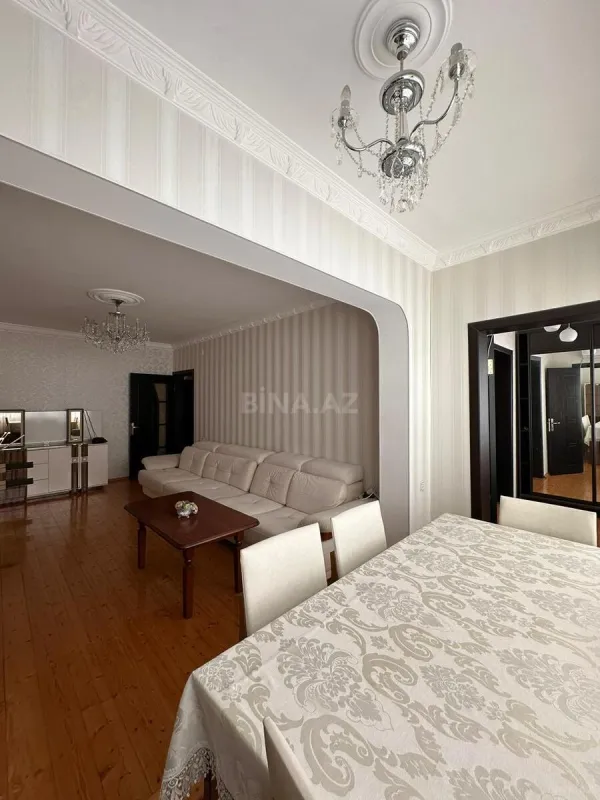Satılır 2 otaqlı mənzil 53 m²
