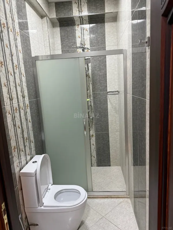 Kirayə verilir 2 otaqlı mənzil 110 m²