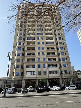 Kirayə verilir 2 otaqlı mənzil 110 m² — Bakı, İnşaatçılar 2 otaq 110.00 m²