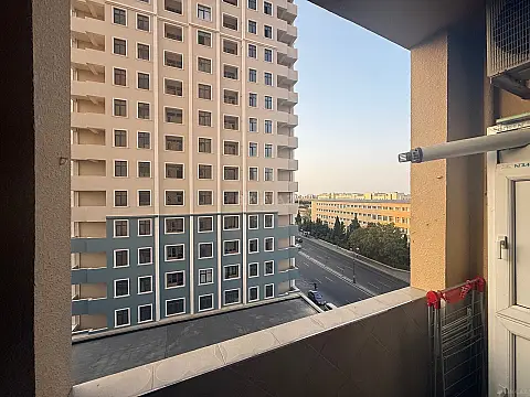 Kirayə verilir 2 otaqlı mənzil 110 m²