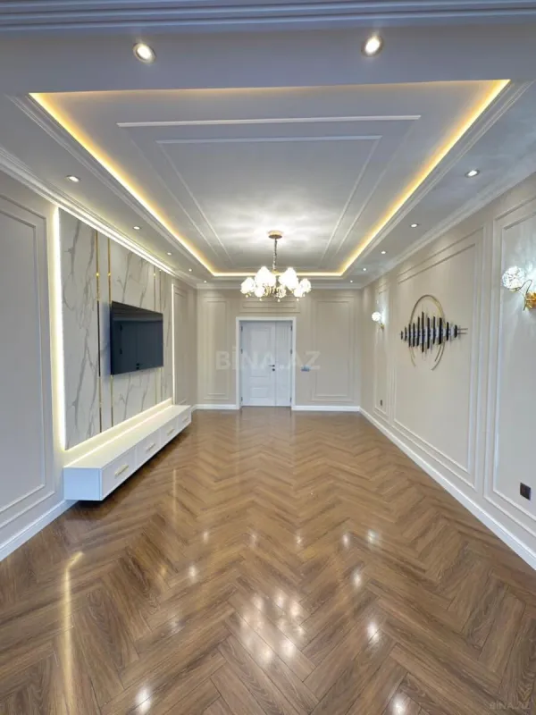 Satılır 3 otaqlı mənzil 118 m²