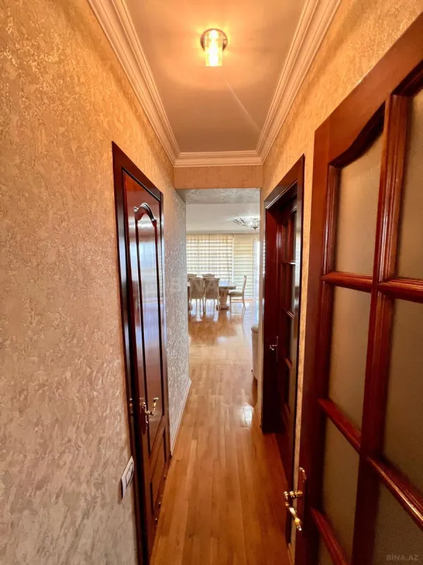 Kirayə verilir 3 otaqlı mənzil 110 m²