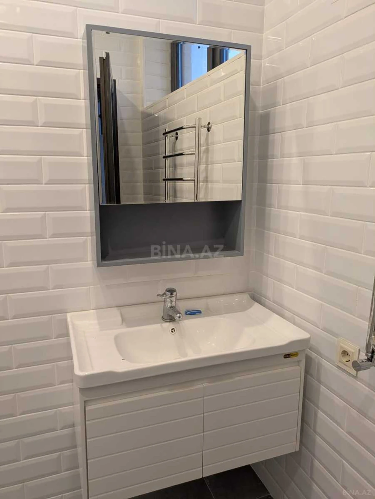 Satılır 2 otaqlı həyət evi 70 m²