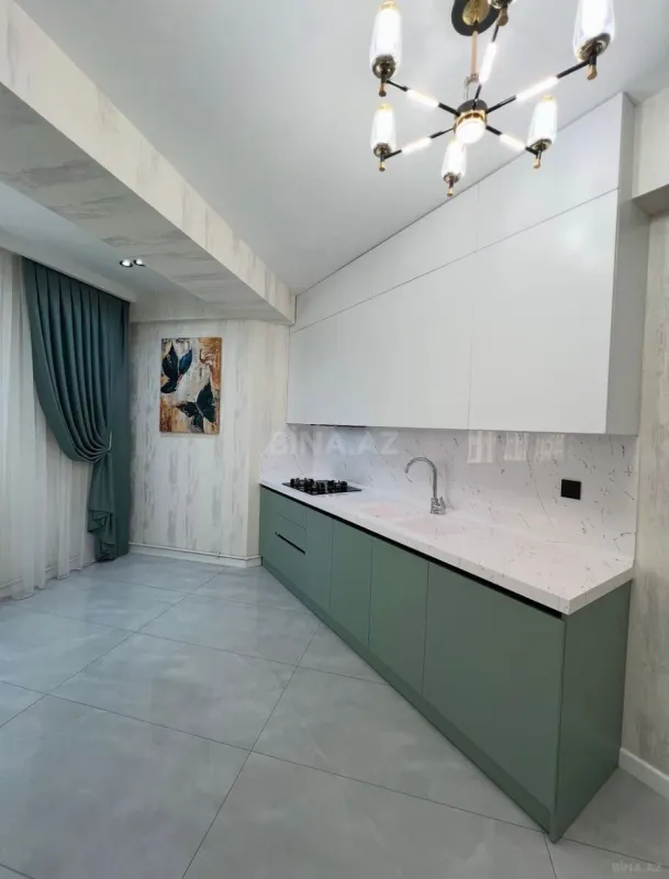 Satılır 3 otaqlı mənzil 107 m²