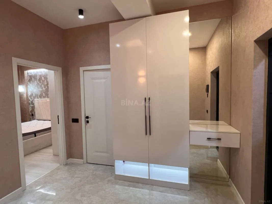Kirayə verilir 2 otaqlı mənzil 65 m²
