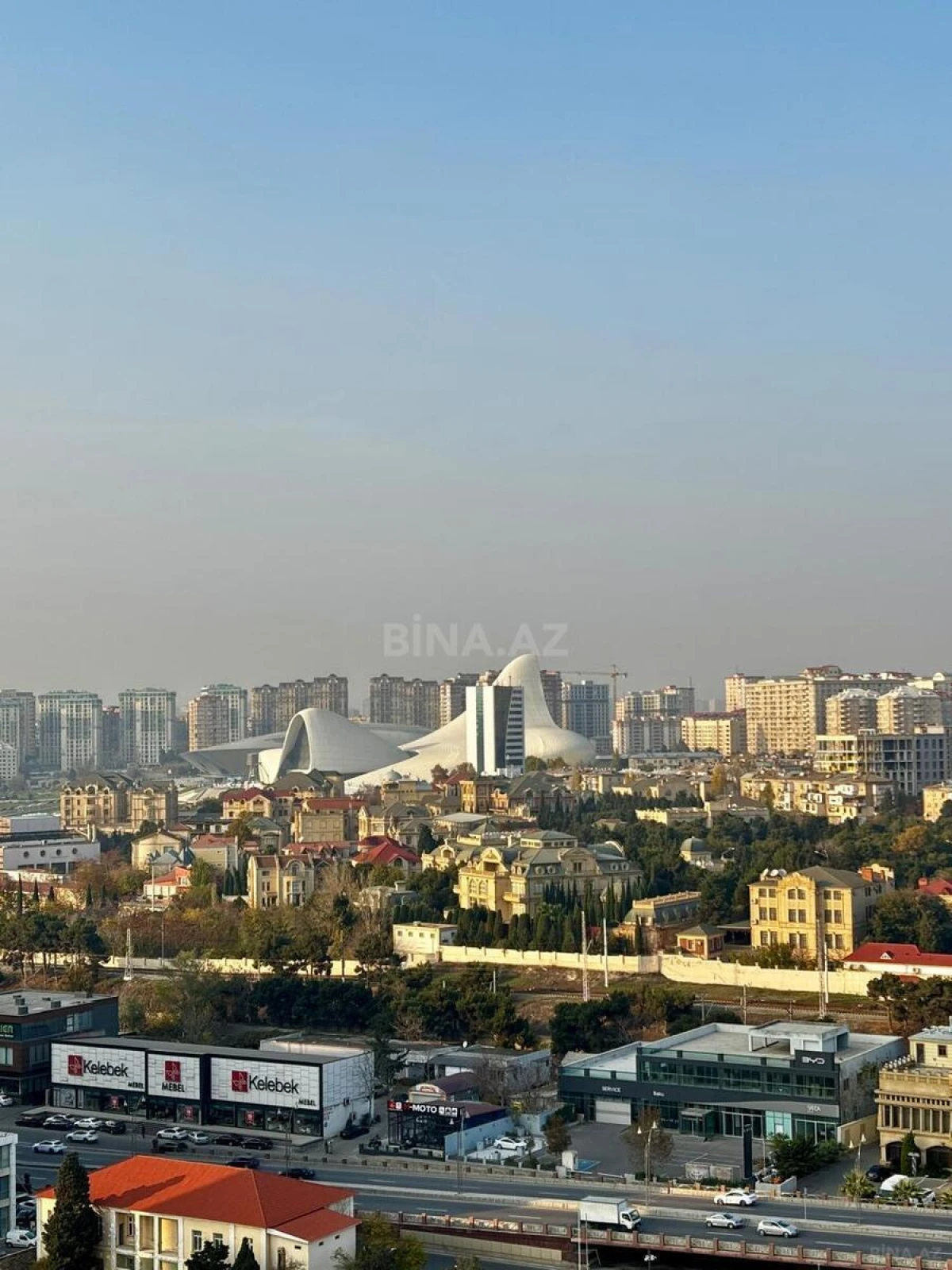 Satılır 2 otaqlı mənzil 75.7 m²