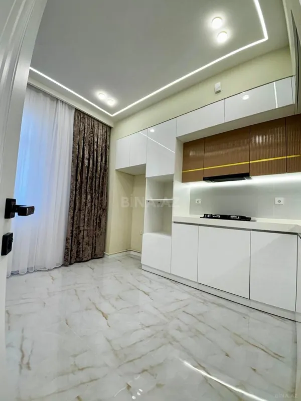 Satılır 2 otaqlı mənzil 75.7 m²