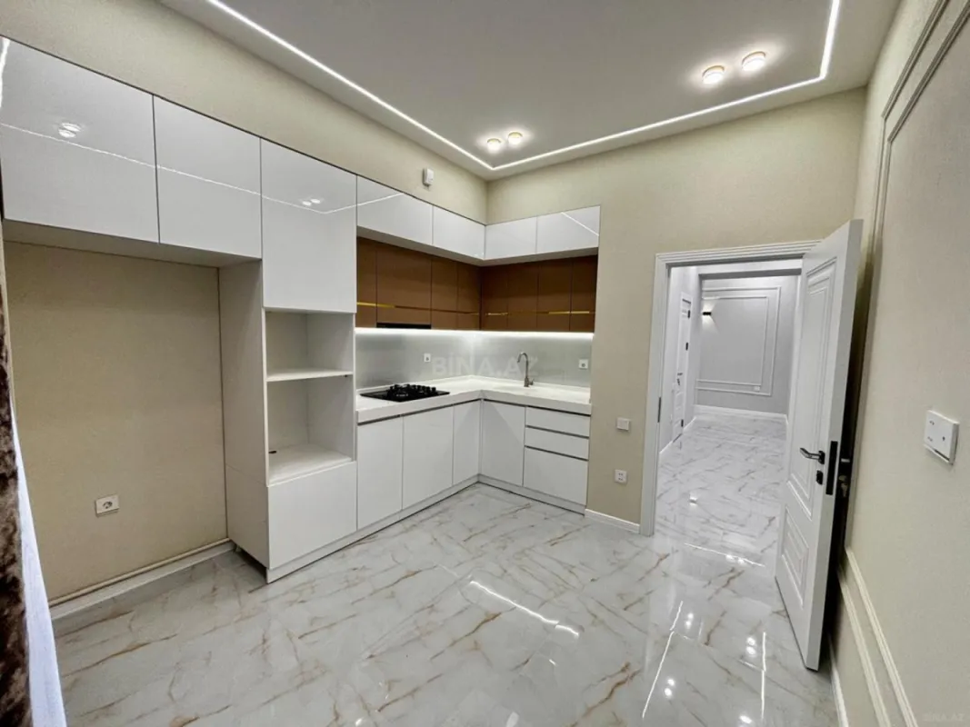 Satılır 2 otaqlı mənzil 75.7 m²