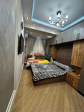 Satılır 3 otaqlı mənzil 92 m²