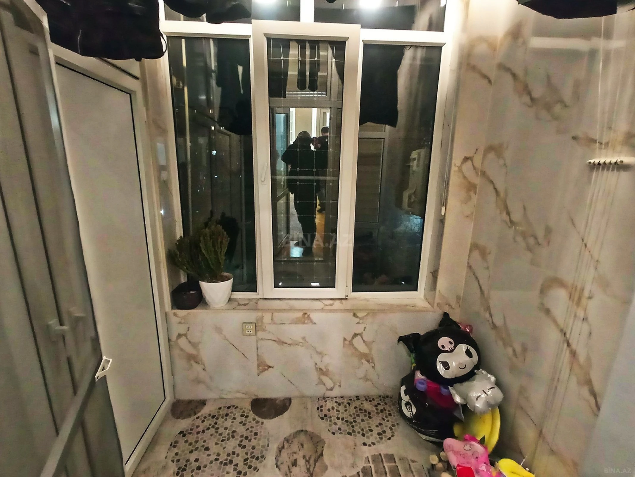 Satılır 3 otaqlı mənzil 77 m²