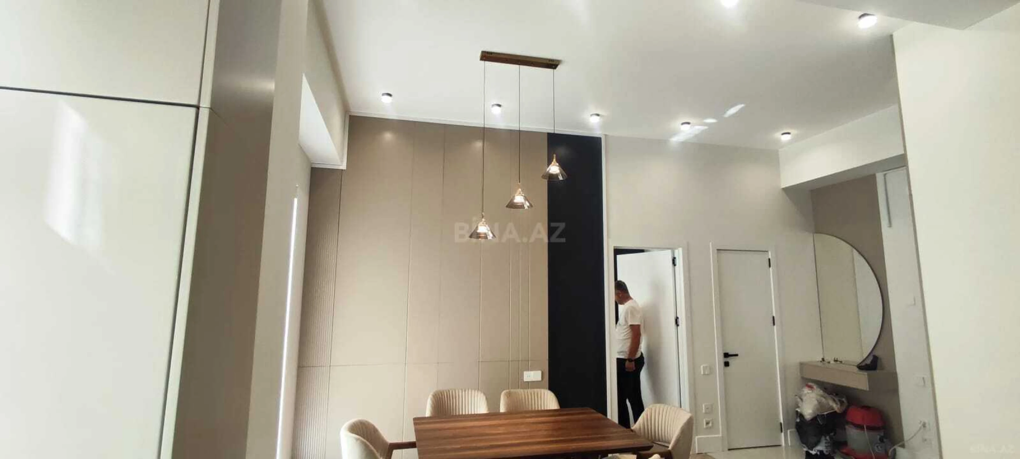 Kirayə verilir 2 otaqlı mənzil 70 m²