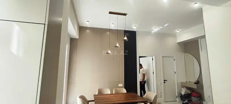 Kirayə verilir 2 otaqlı mənzil 70 m²