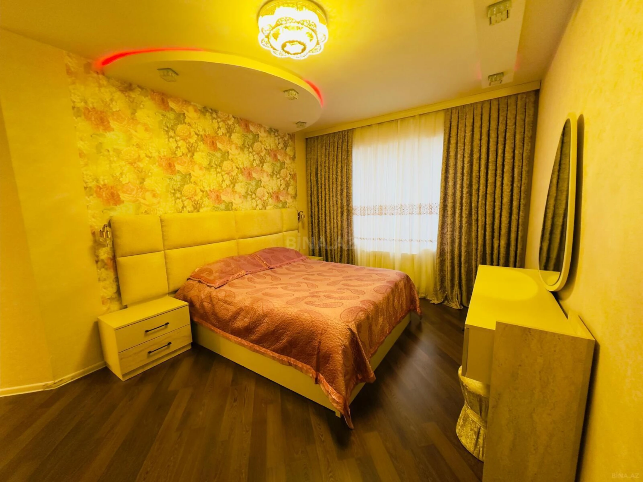 Kirayə verilir 3 otaqlı mənzil 110 m²