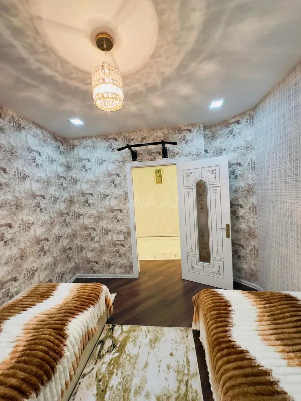 Kirayə verilir 3 otaqlı mənzil 110 m²