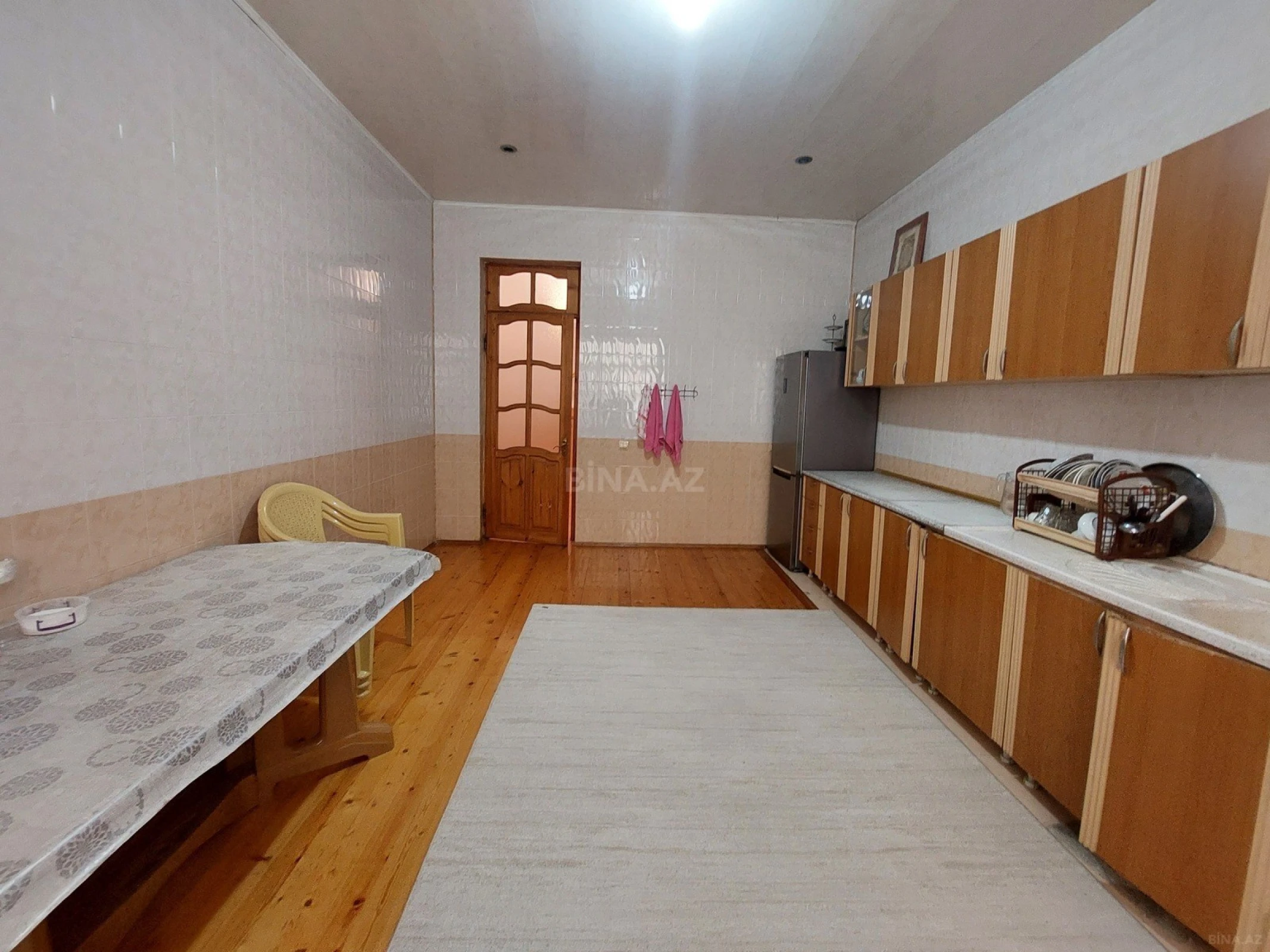 Satılır 5 otaqlı həyət evi 400 m²