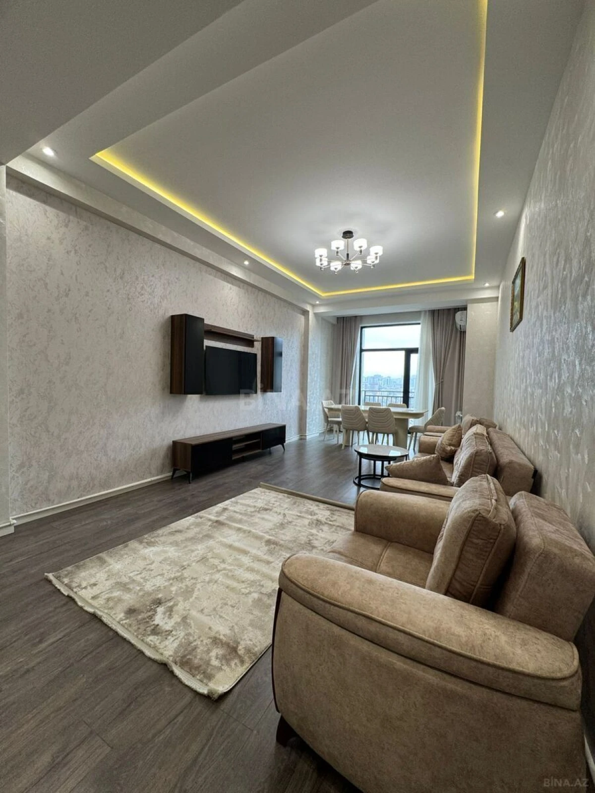 Satılır 2 otaqlı mənzil 94 m²