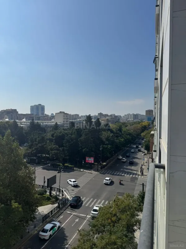 Satılır 2 otaqlı mənzil 94 m²