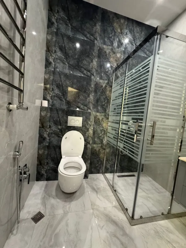 Satılır 2 otaqlı mənzil 94 m²