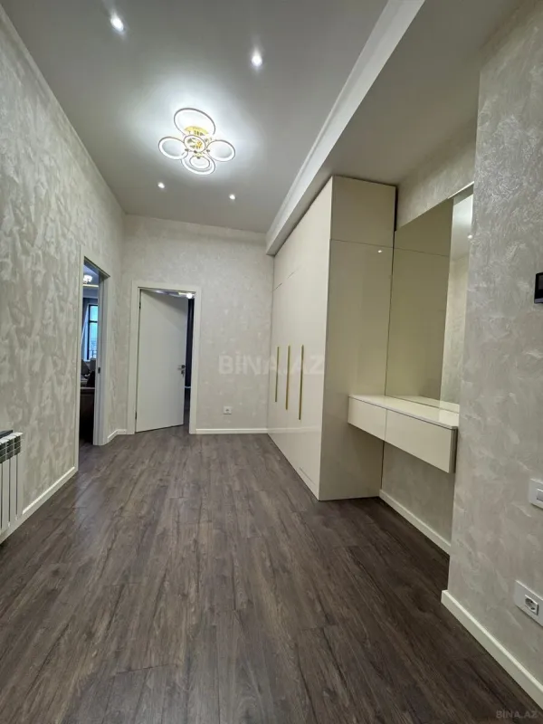 Satılır 2 otaqlı mənzil 94 m²