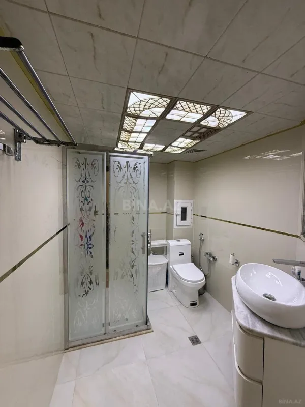 Satılır 2 otaqlı mənzil 71 m²