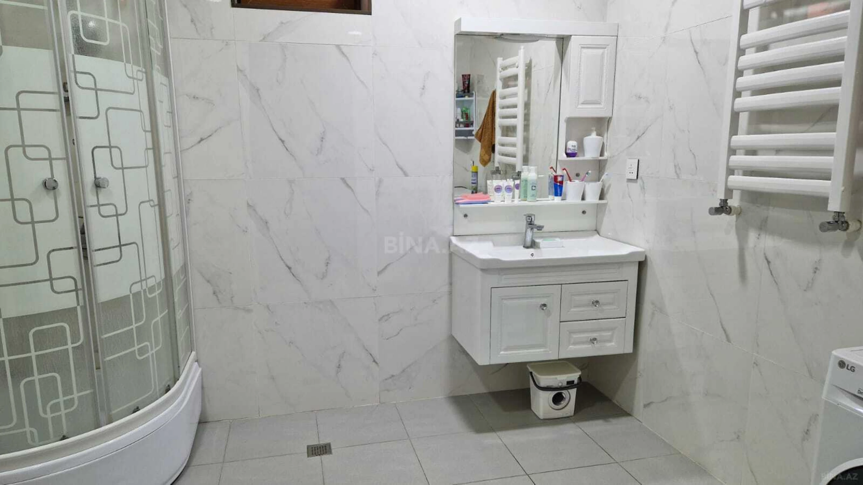 Satılır 4 otaqlı həyət evi 130 m²