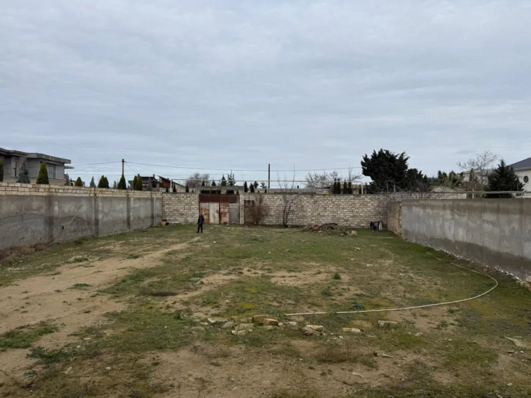 Satılır torpaq sahəsi 12 m²