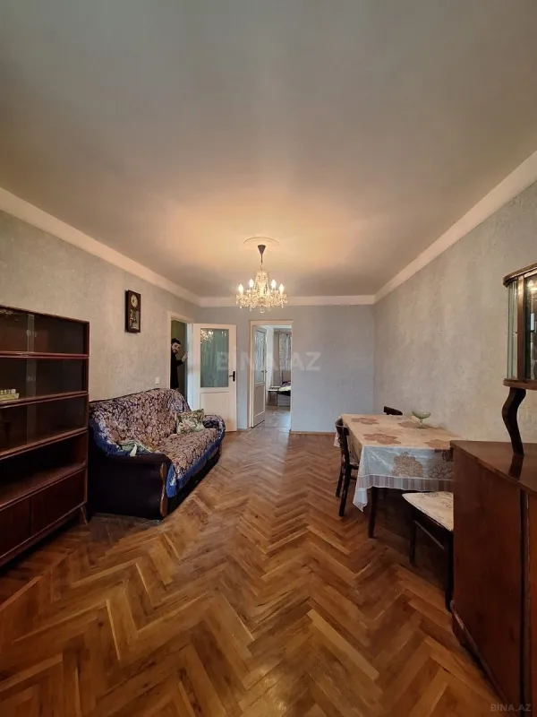 Satılır 2 otaqlı mənzil 55 m²