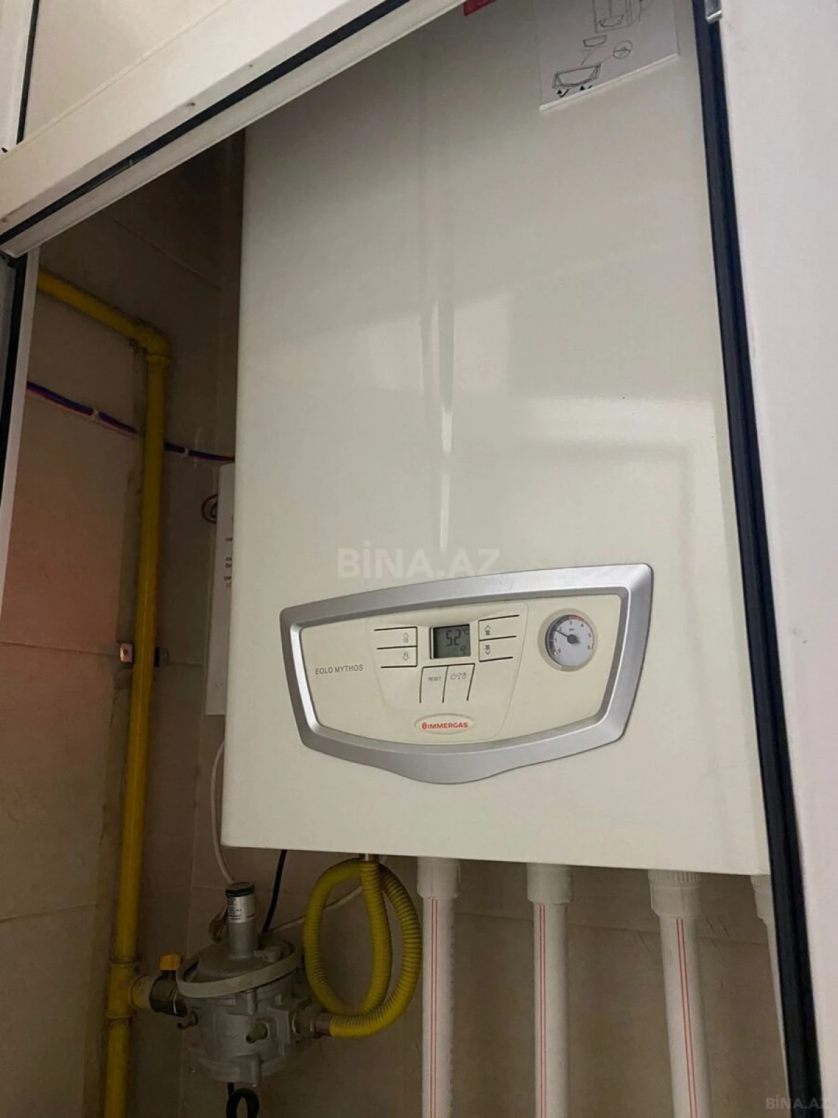 Satılır 3 otaqlı mənzil 88 m²