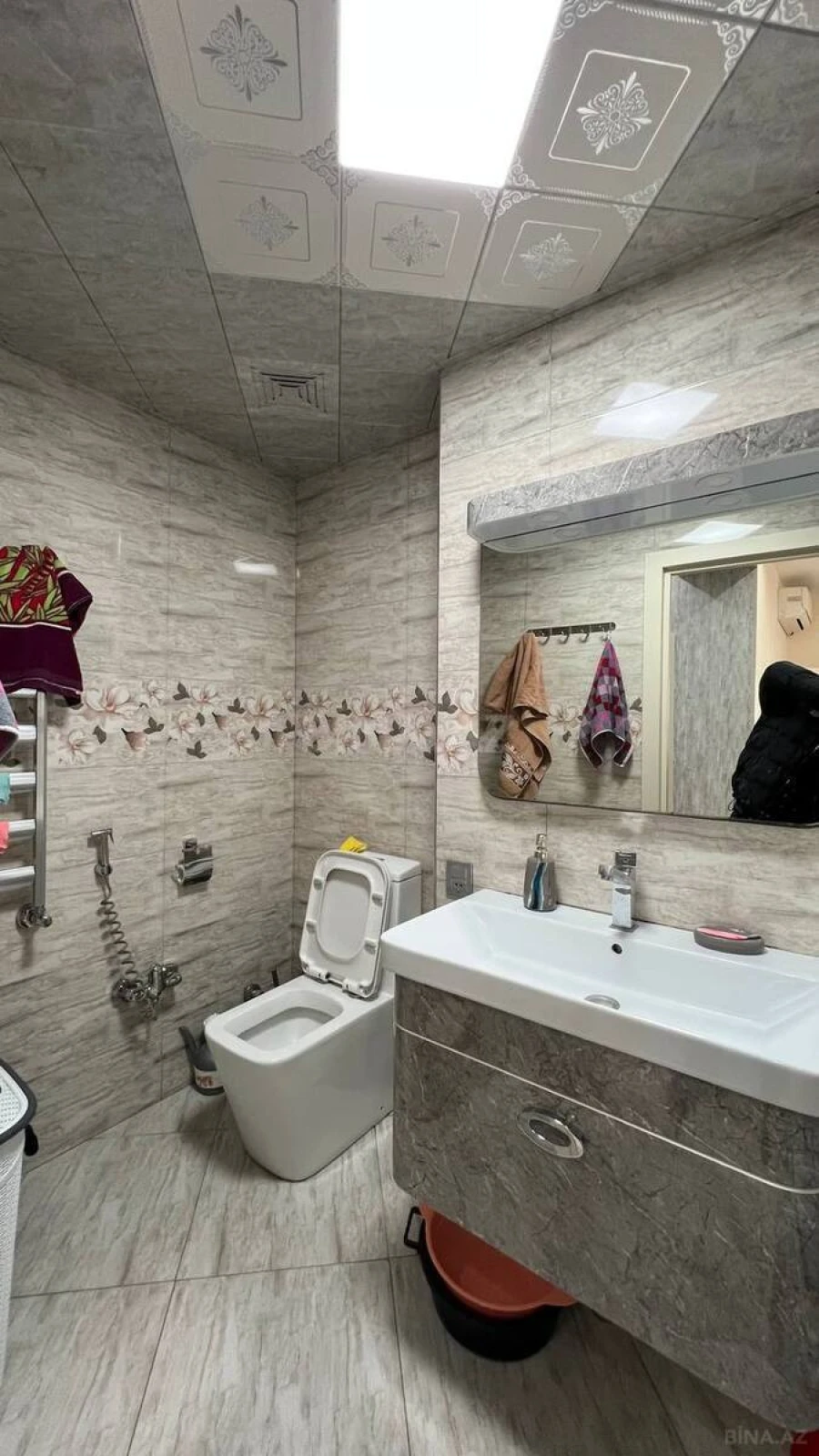 Satılır 3 otaqlı mənzil 88 m²
