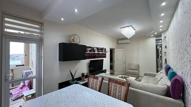 Satılır 3 otaqlı mənzil 88 m²