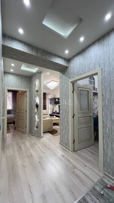 Satılır 3 otaqlı mənzil 88 m²